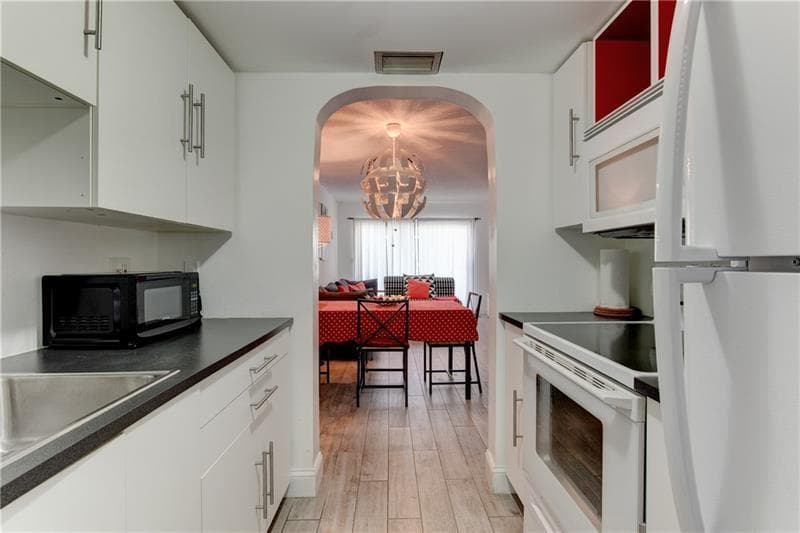 1461 S Ocean Boulevard 211 photo 20