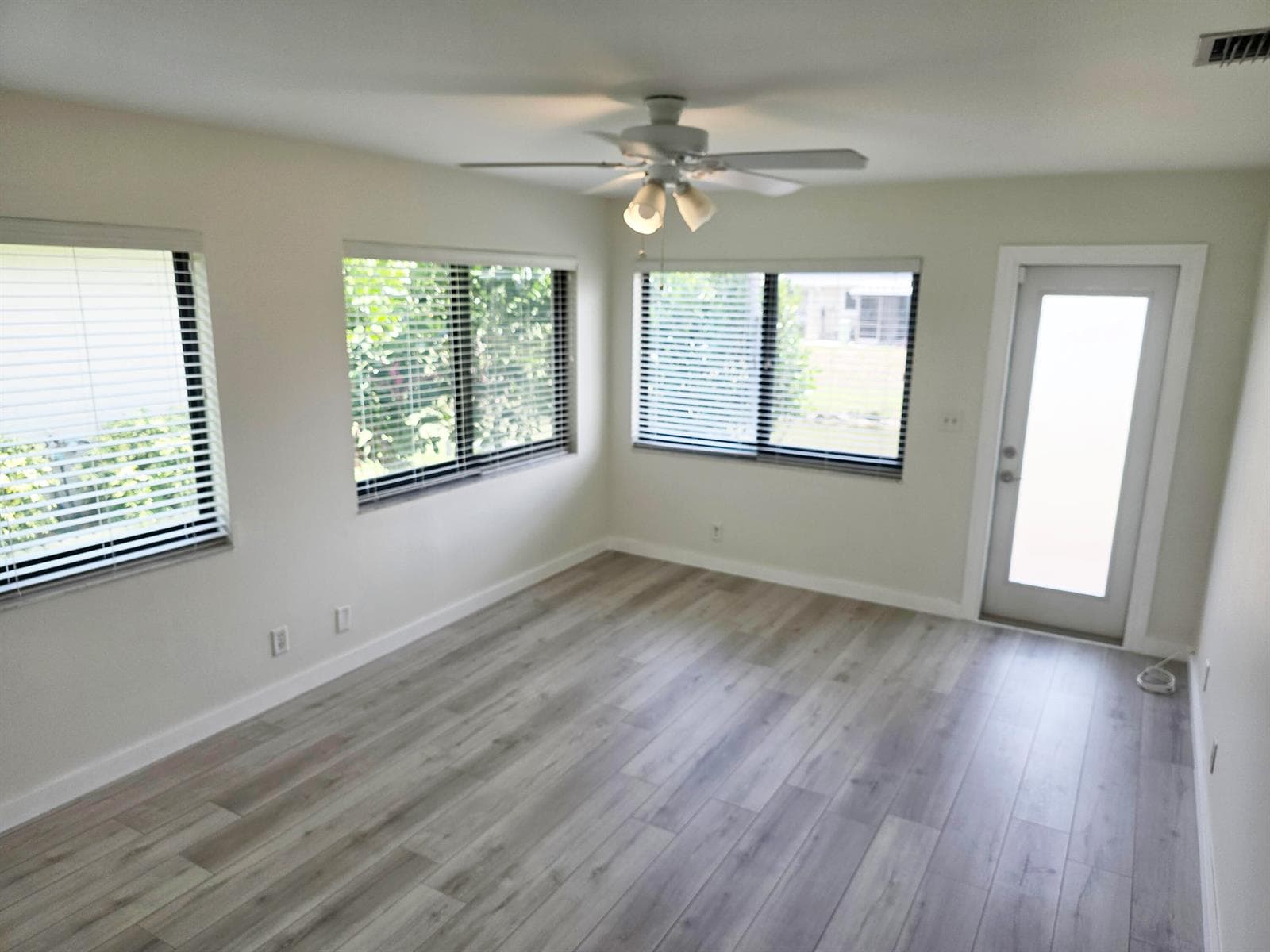 2098 SW 17th Drive photo 15