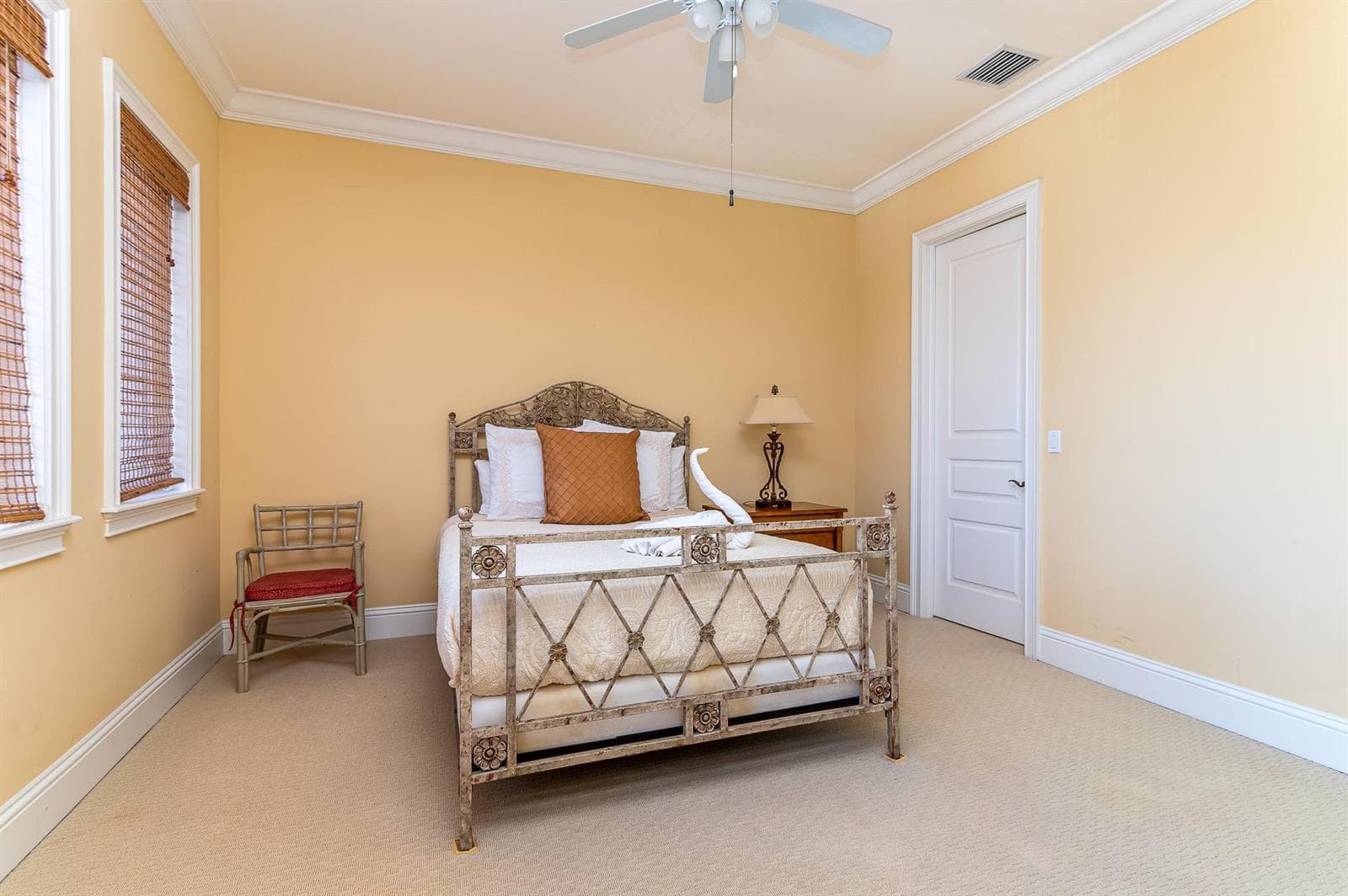 580 Admirals Way photo 19
