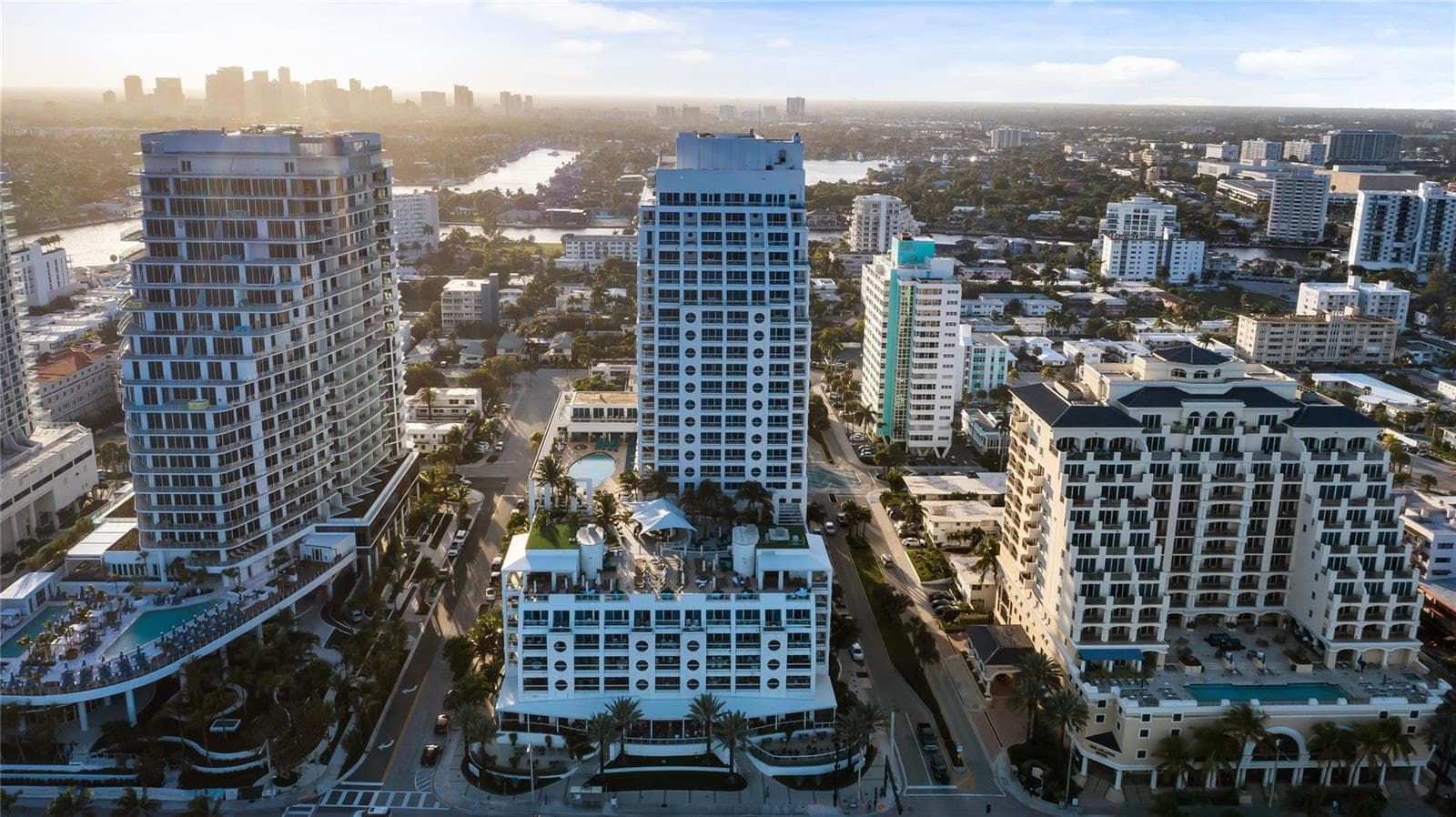 551 N Fort Lauderdale Beach Boulevard R1902 photo 18