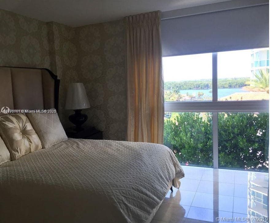 200 Sunny Isles Blvd 2-704 photo 4