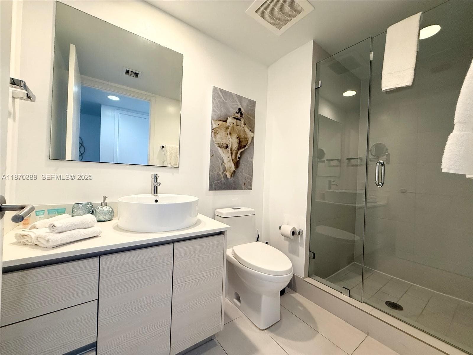 2602 E Hallandale Beach Blvd R2510 photo 16