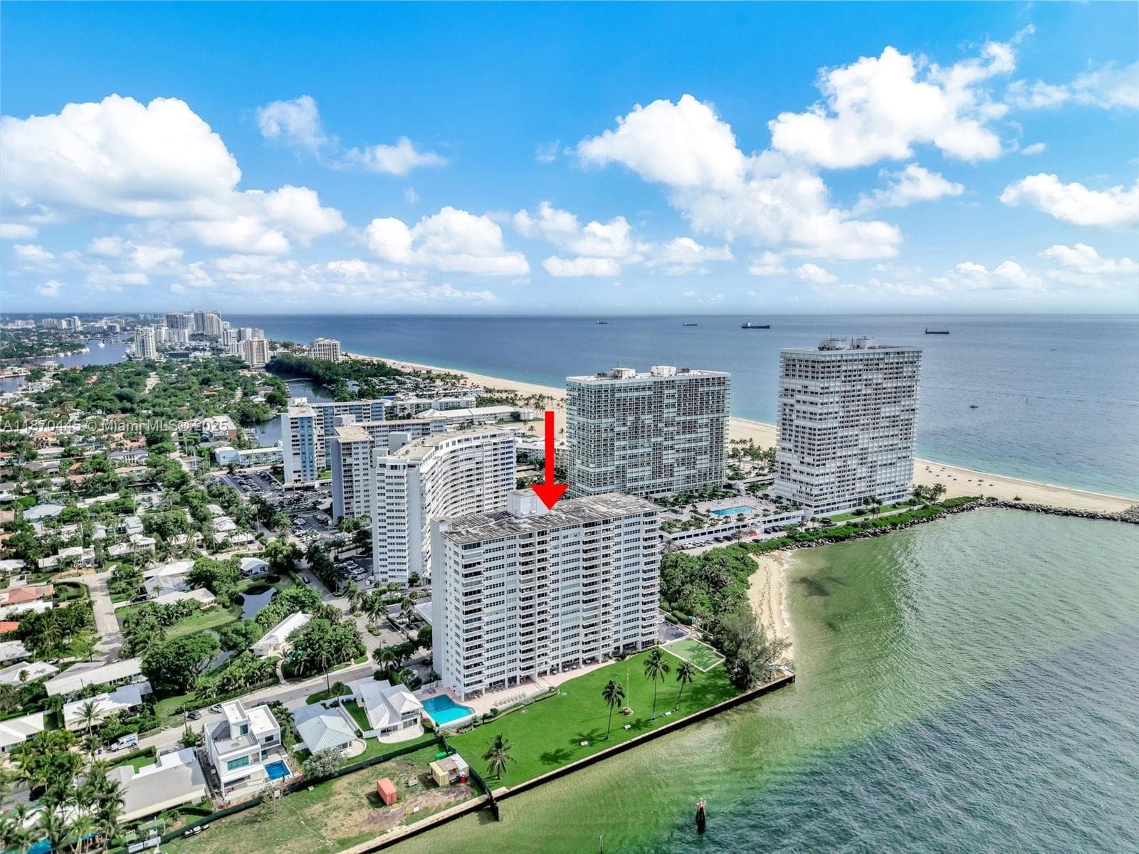 2100 S Ocean Dr 3CD photo 1