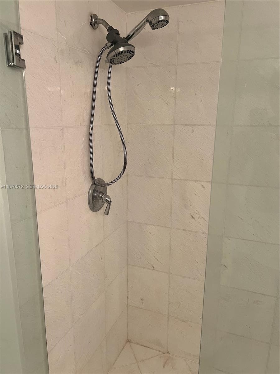 19101 36th Ct 1411 photo 22