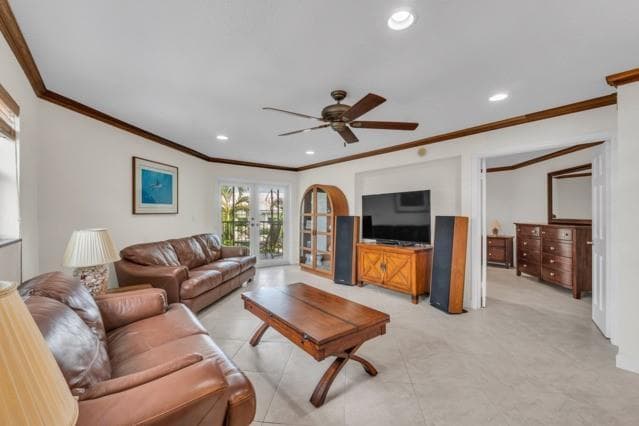 961 SE 20th Avenue 308 photo 4