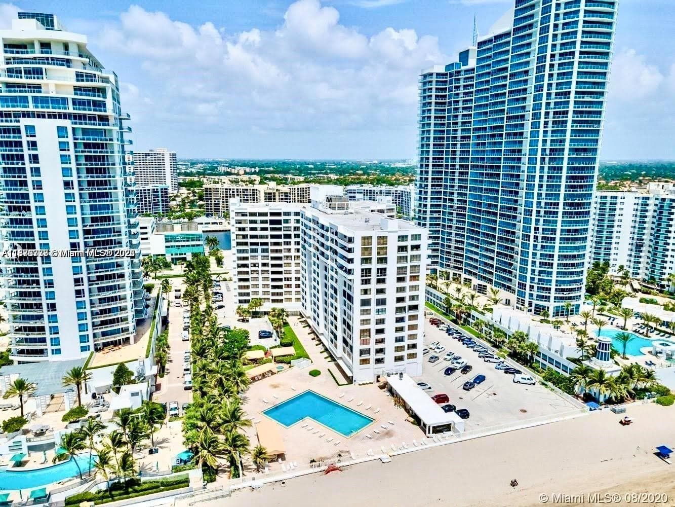 3505 S Ocean Dr 911 photo 4