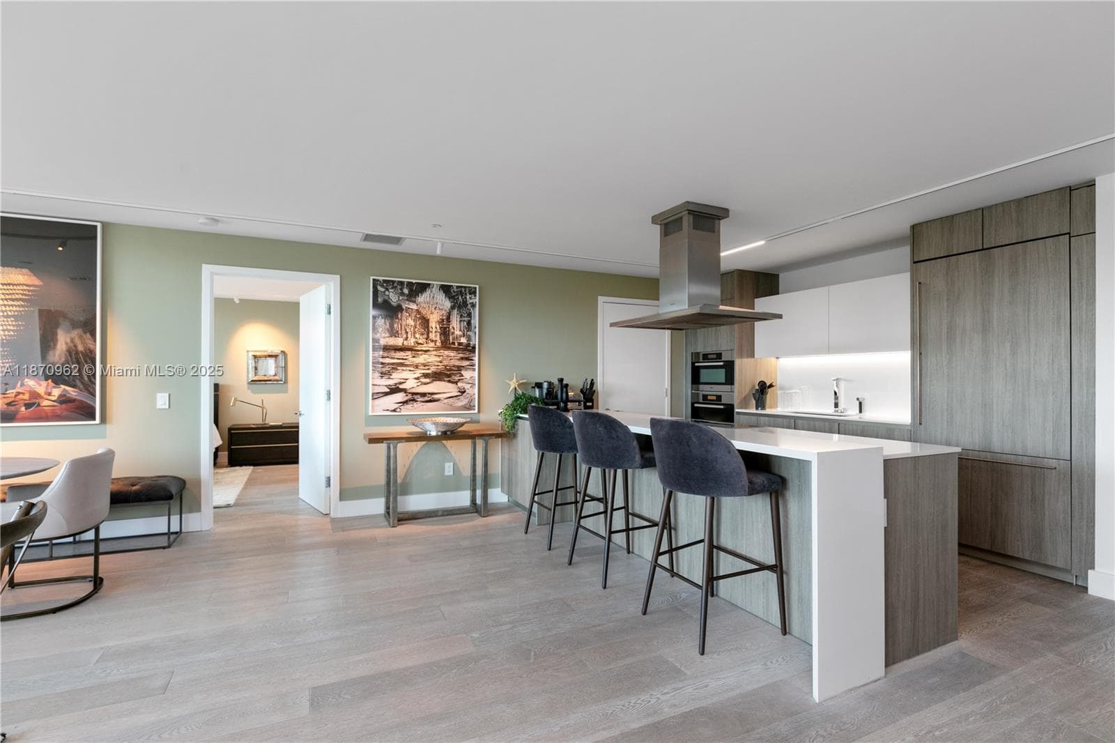360 Ocean Dr 305S photo 12