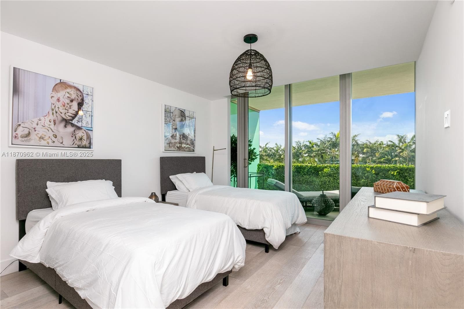 360 Ocean Dr 305S photo 20