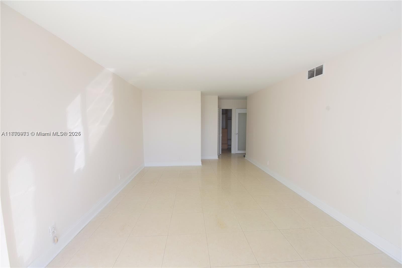 200 Leslie Dr 1124 photo 13