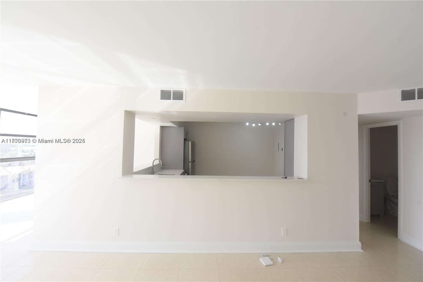 200 Leslie Dr 1124 photo 14