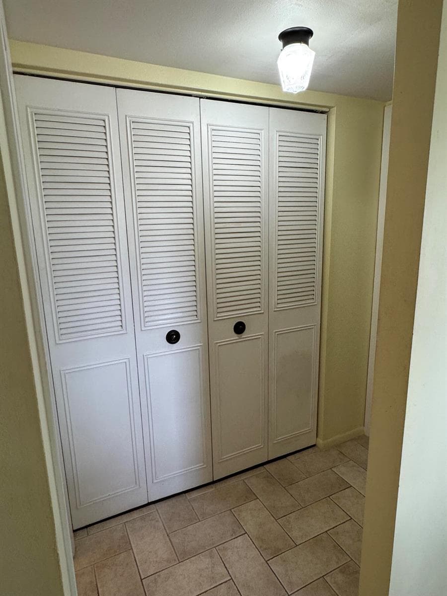 650 Snug Harbor Drive G310 photo 21