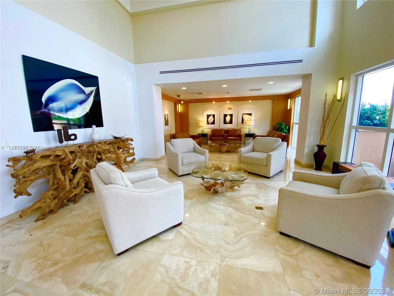 2080 S Ocean Dr 604 photo 5