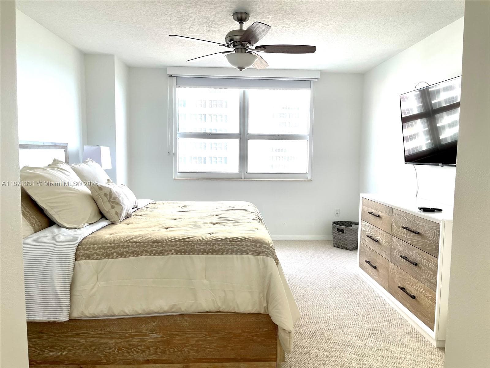 2080 S Ocean Dr 604 photo 11