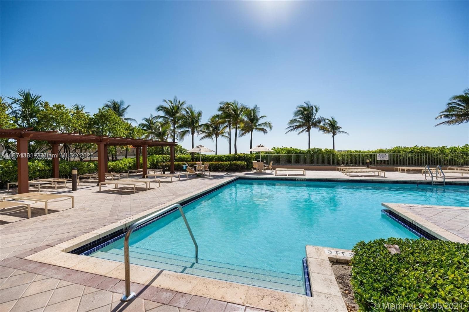 2080 S Ocean Dr 604 photo 4