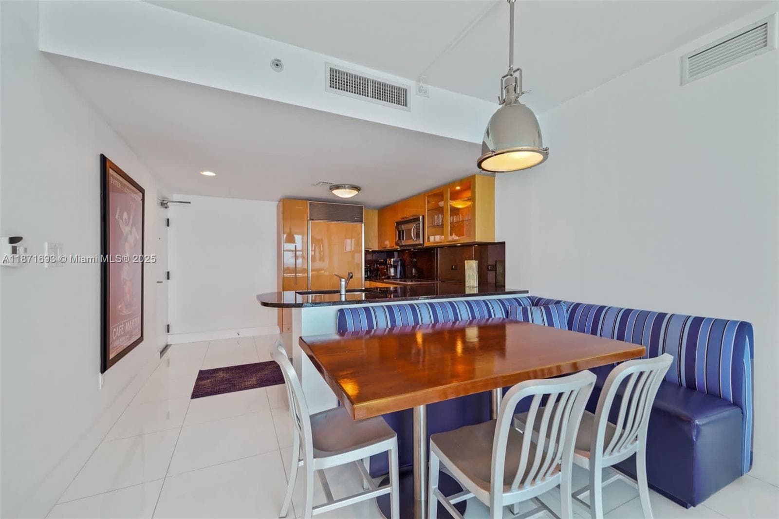 6801 Collins Ave 1204/1217 photo 13