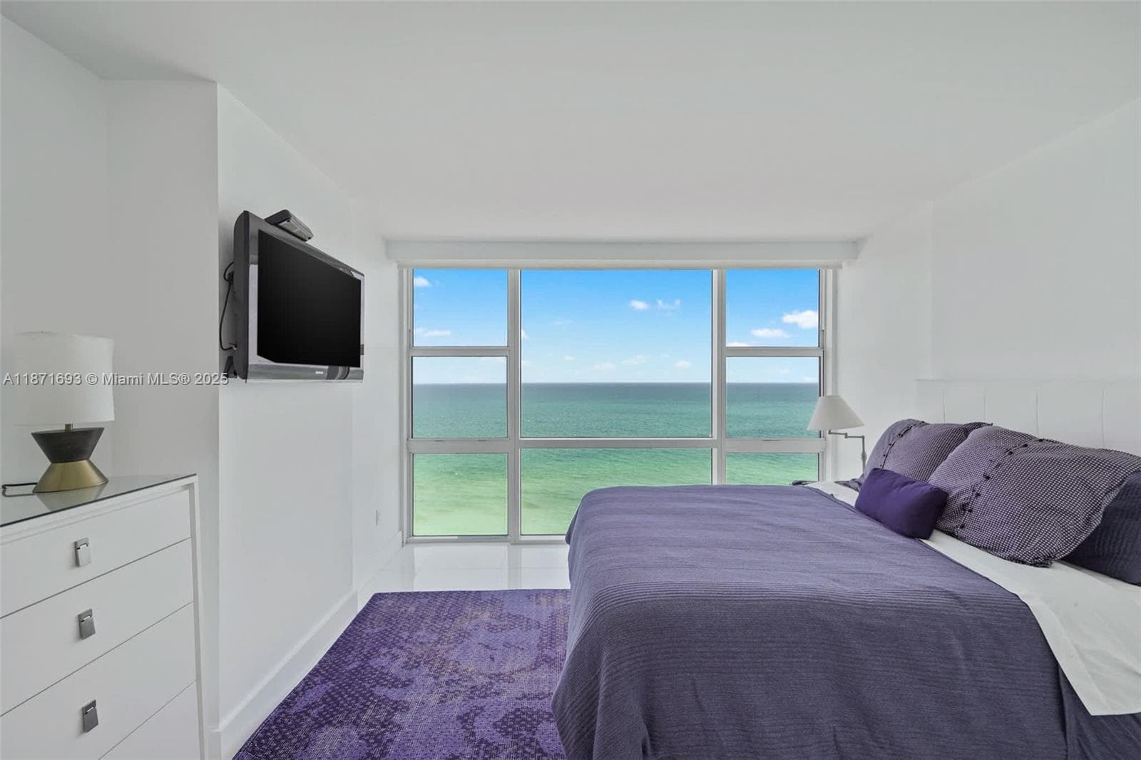 6801 Collins Ave 1204/1217 photo 7