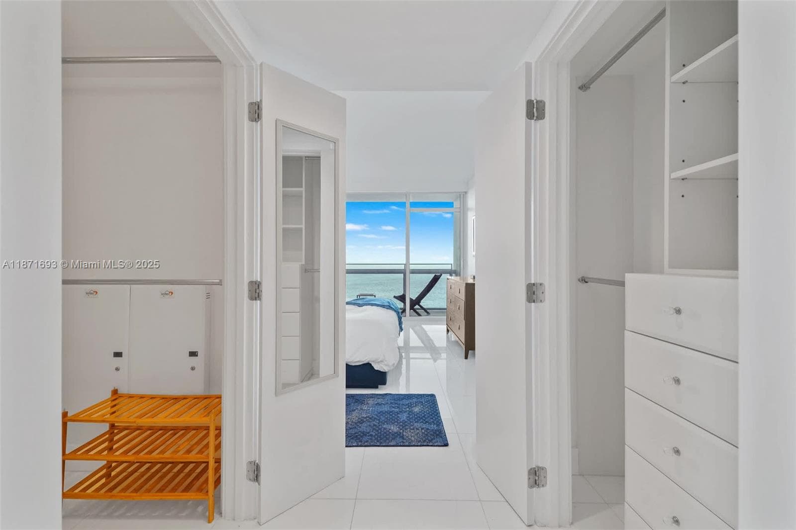 6801 Collins Ave 1204/1217 photo 20