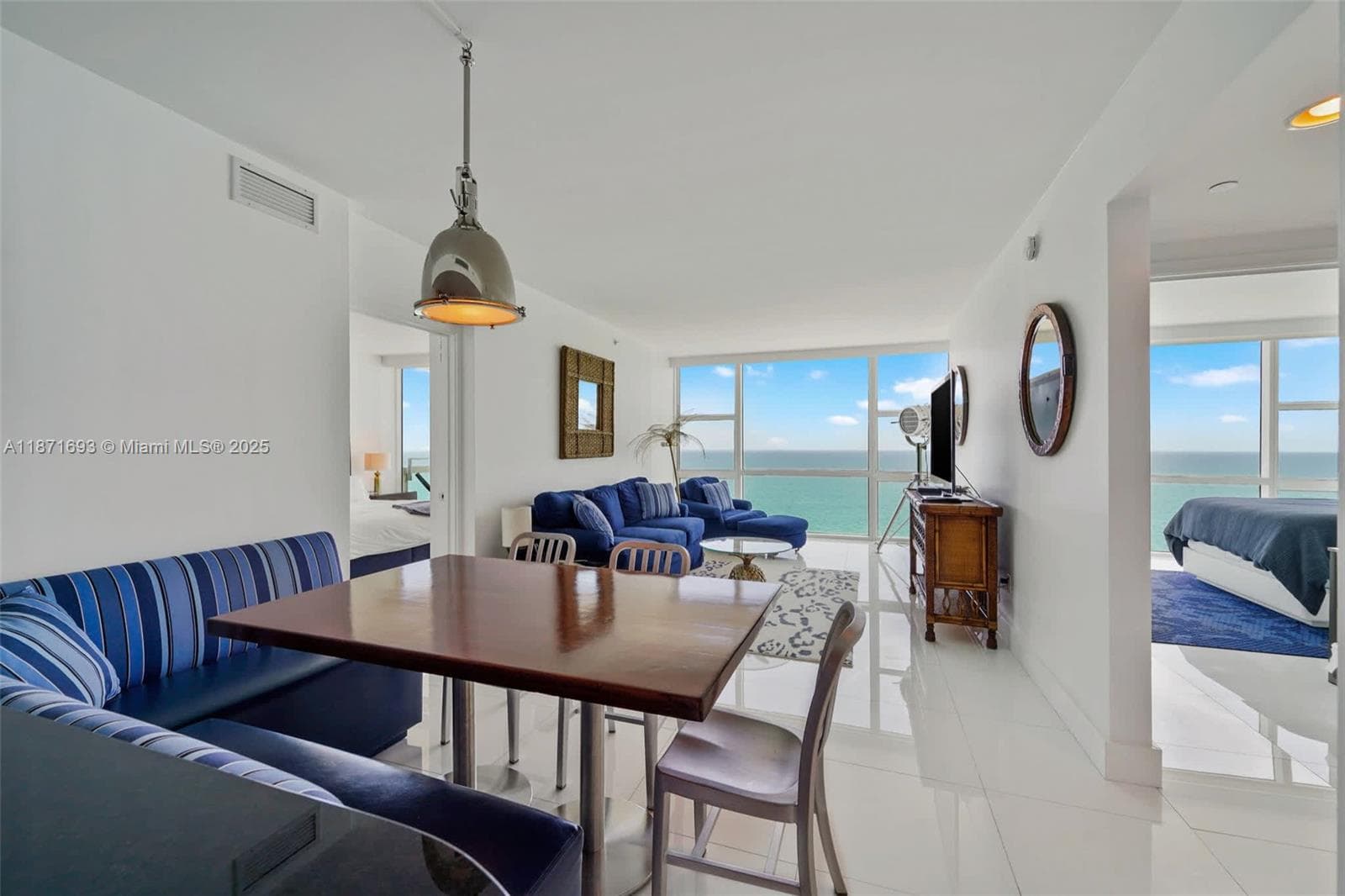 6801 Collins Ave 1204/1217 photo 4
