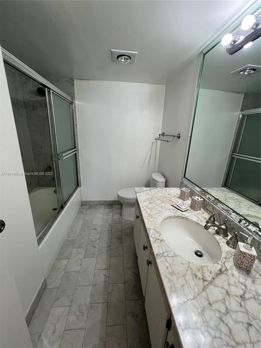 2301 S Ocean Dr 506 photo 13