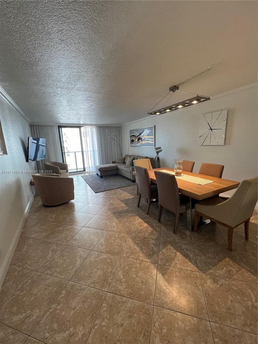 2301 S Ocean Dr 506 photo 7