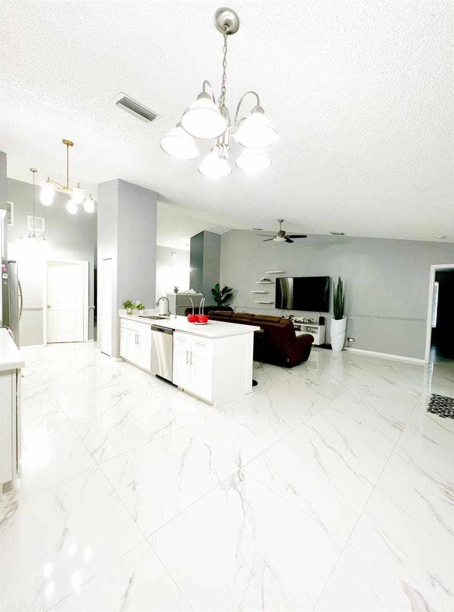 15854 N 92nd Ct Court N photo 19