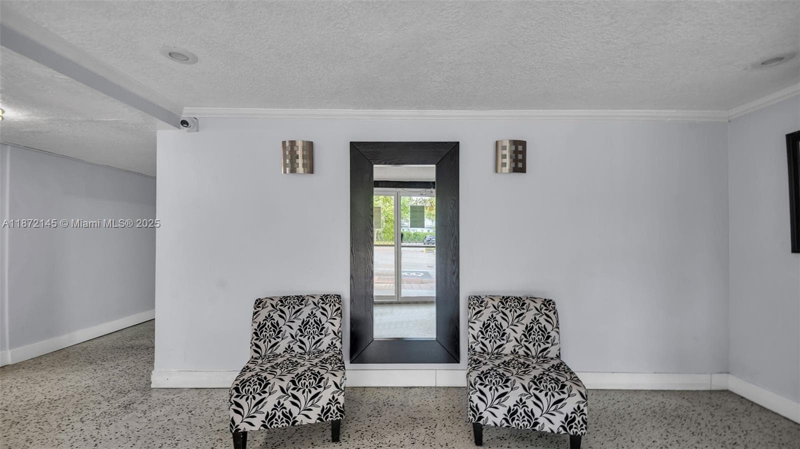 8001 Crespi Blvd 4B photo 19