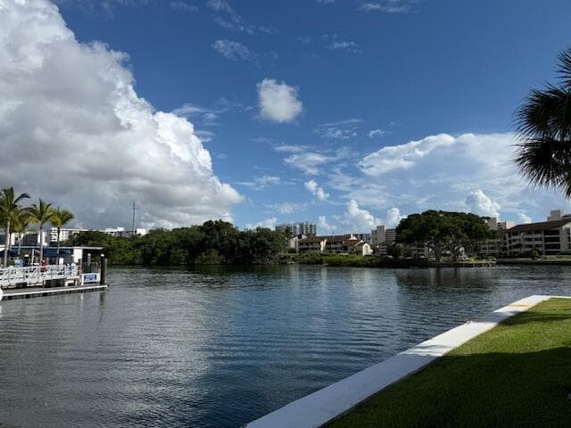 20 Yacht Club Drive 403 photo 23