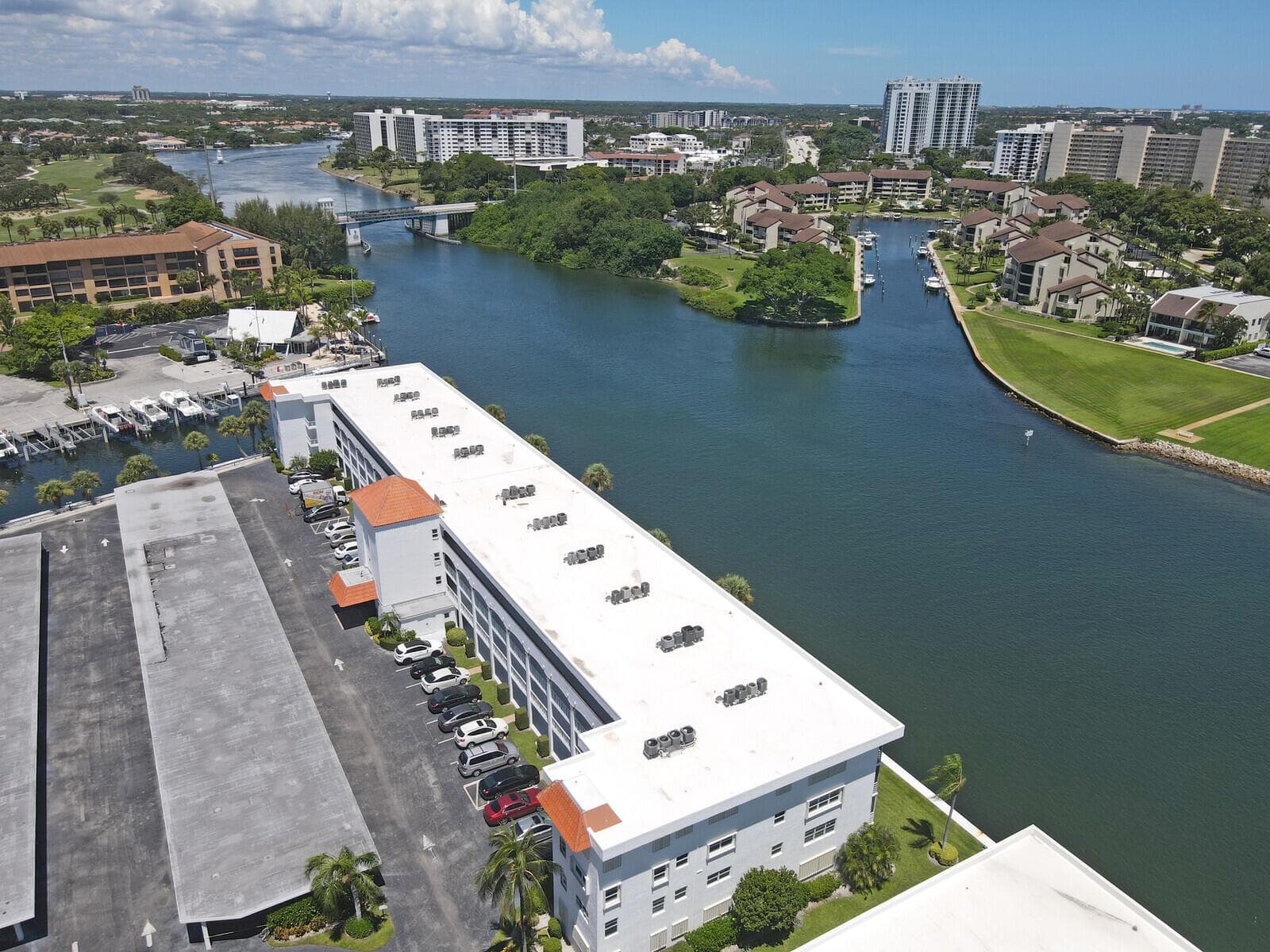 20 Yacht Club Drive 403 photo 6