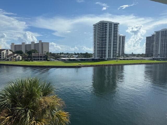20 Yacht Club Drive 403 photo 22