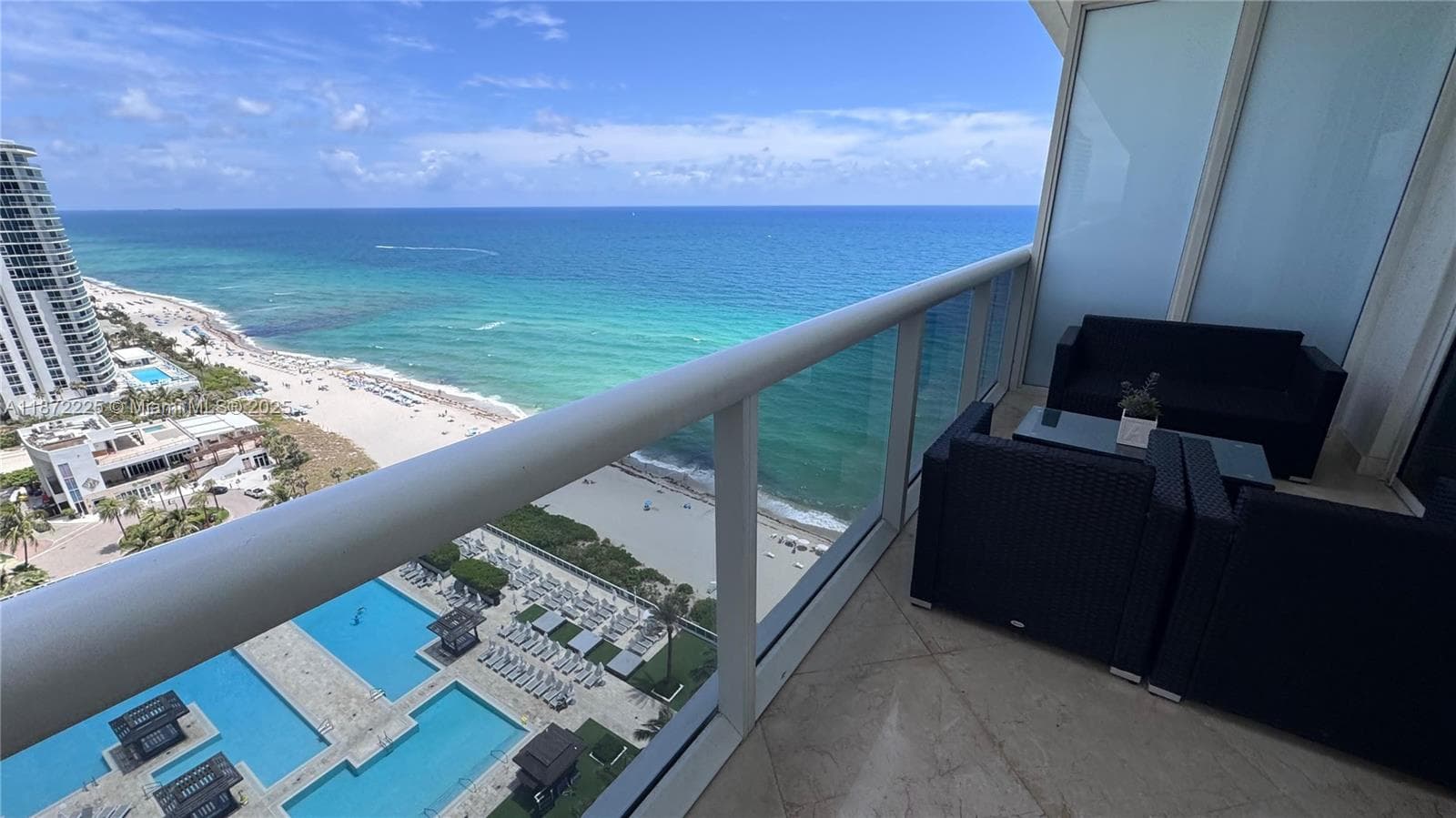 1830 S Ocean Dr (Avail APRIL 12 ,2026 2211 photo 5