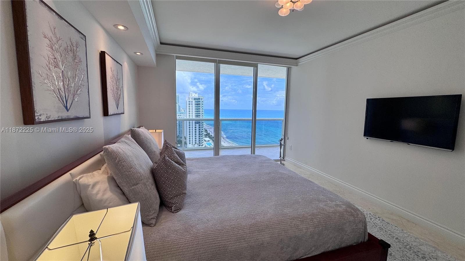 1830 S Ocean Dr (Avail APRIL 12 ,2026 2211 photo 18