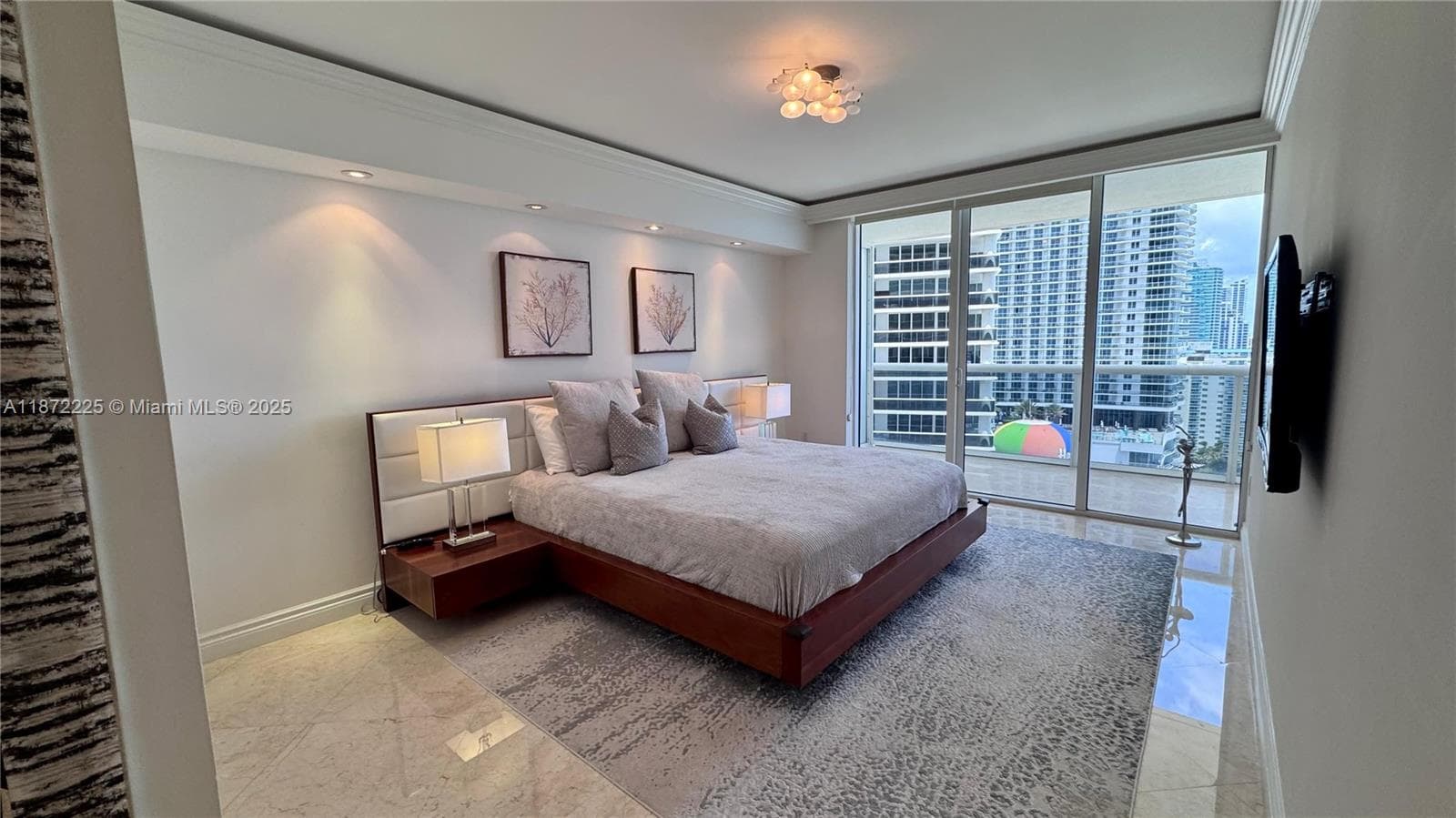 1830 S Ocean Dr (Avail APRIL 12 ,2026 2211 photo 15