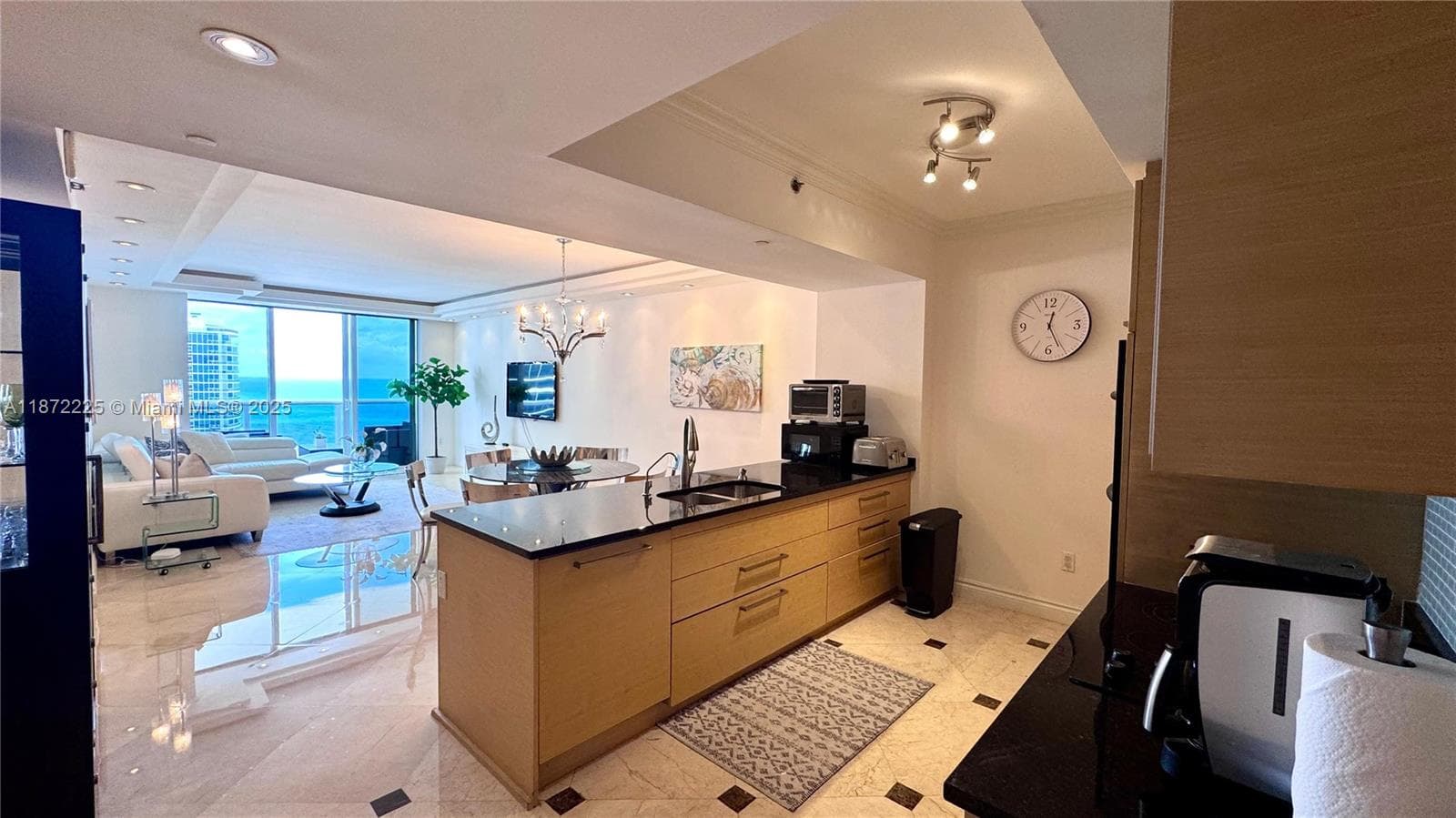 1830 S Ocean Dr (Avail APRIL 12 ,2026 2211 photo 11