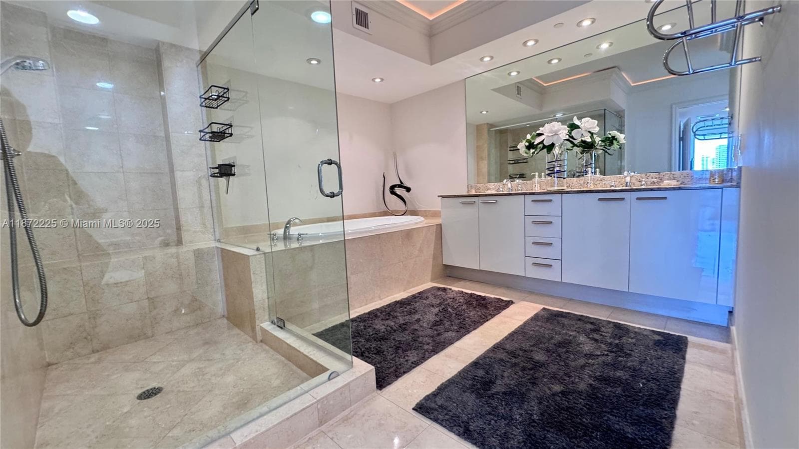 1830 S Ocean Dr (Avail APRIL 12 ,2026 2211 photo 21