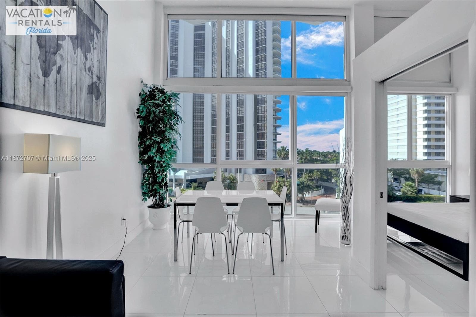 5445 Collins Ave BAY-14 photo 12