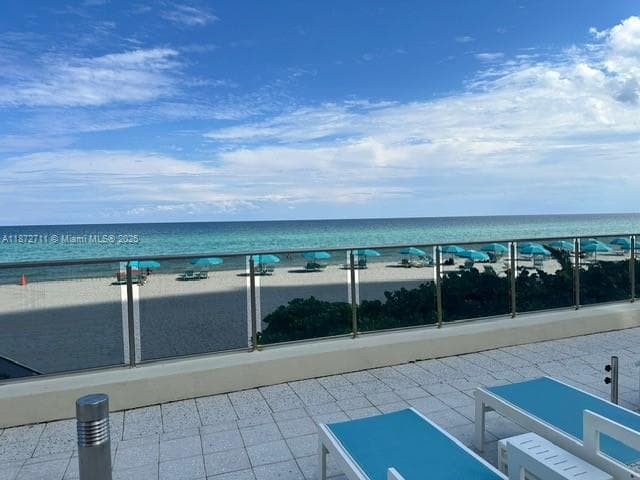 2501 S Ocean Dr 1418 photo 25