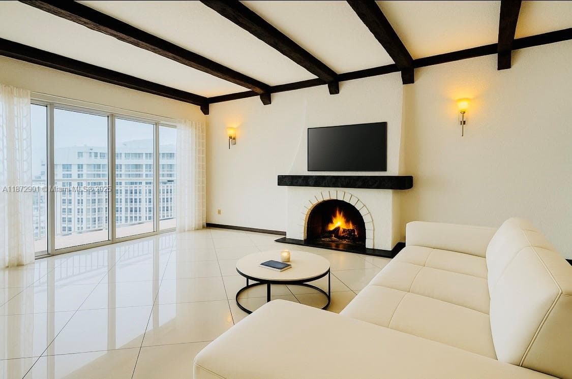 18071 Biscayne Blvd PH03 & PH04 photo 3