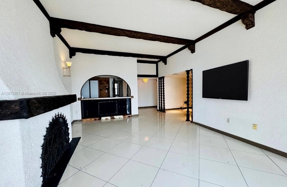 18071 Biscayne Blvd PH03 & PH04 photo 4