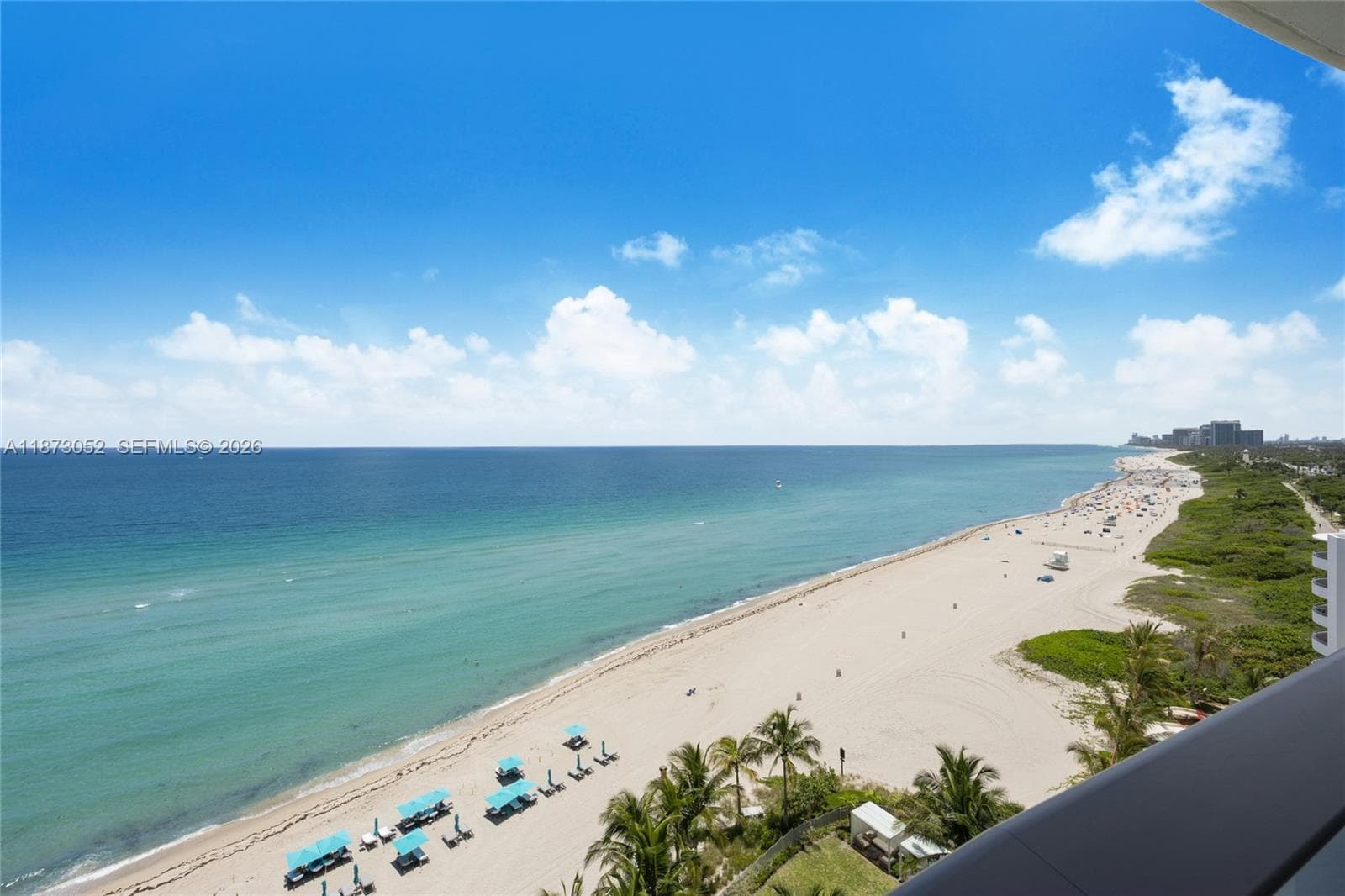 15701 Collins Ave 902 photo 3