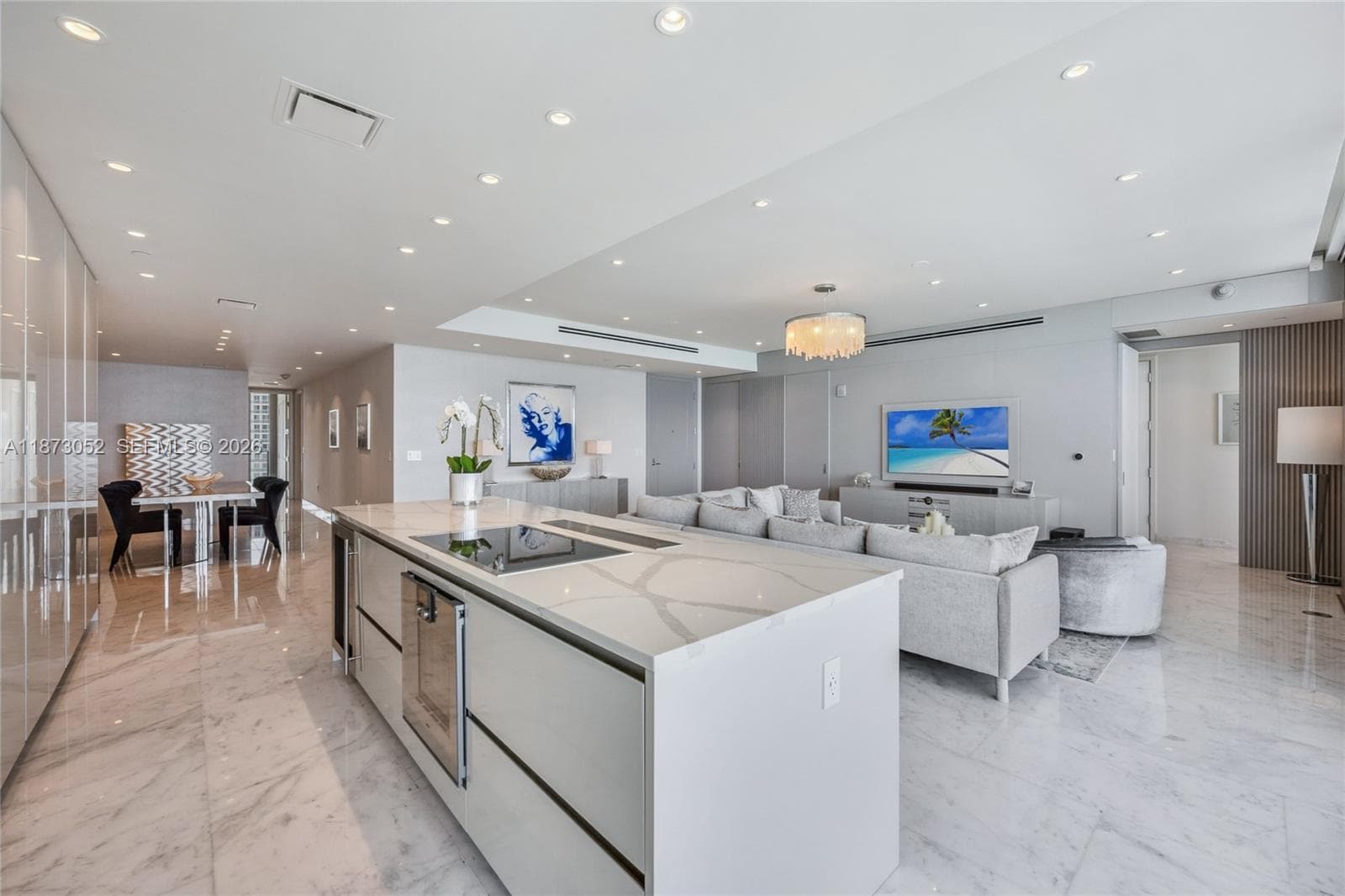 15701 Collins Ave 902 photo 8