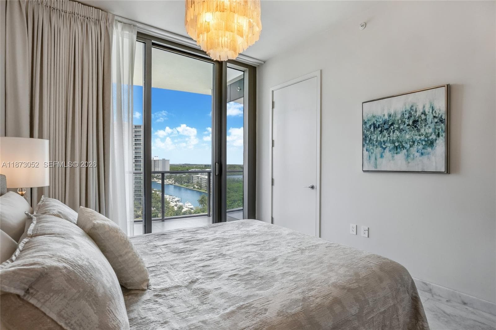 15701 Collins Ave 902 photo 21