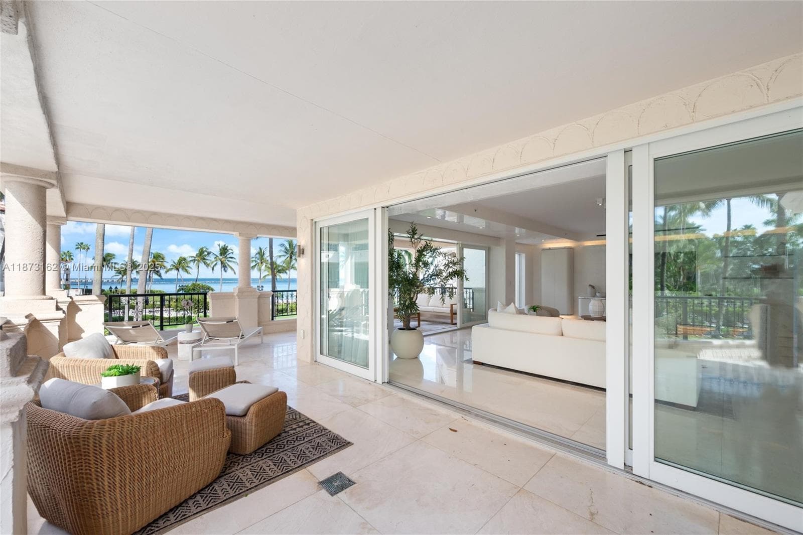 7921 Fisher Island Dr 7921 photo 24