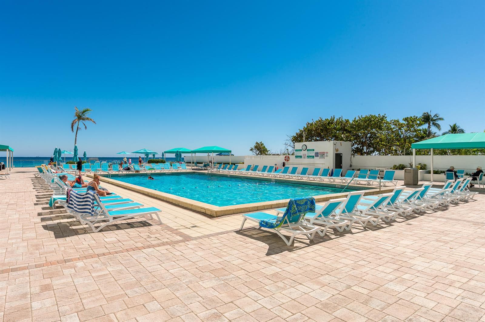 3725 S Ocean Drive 1203 photo 14