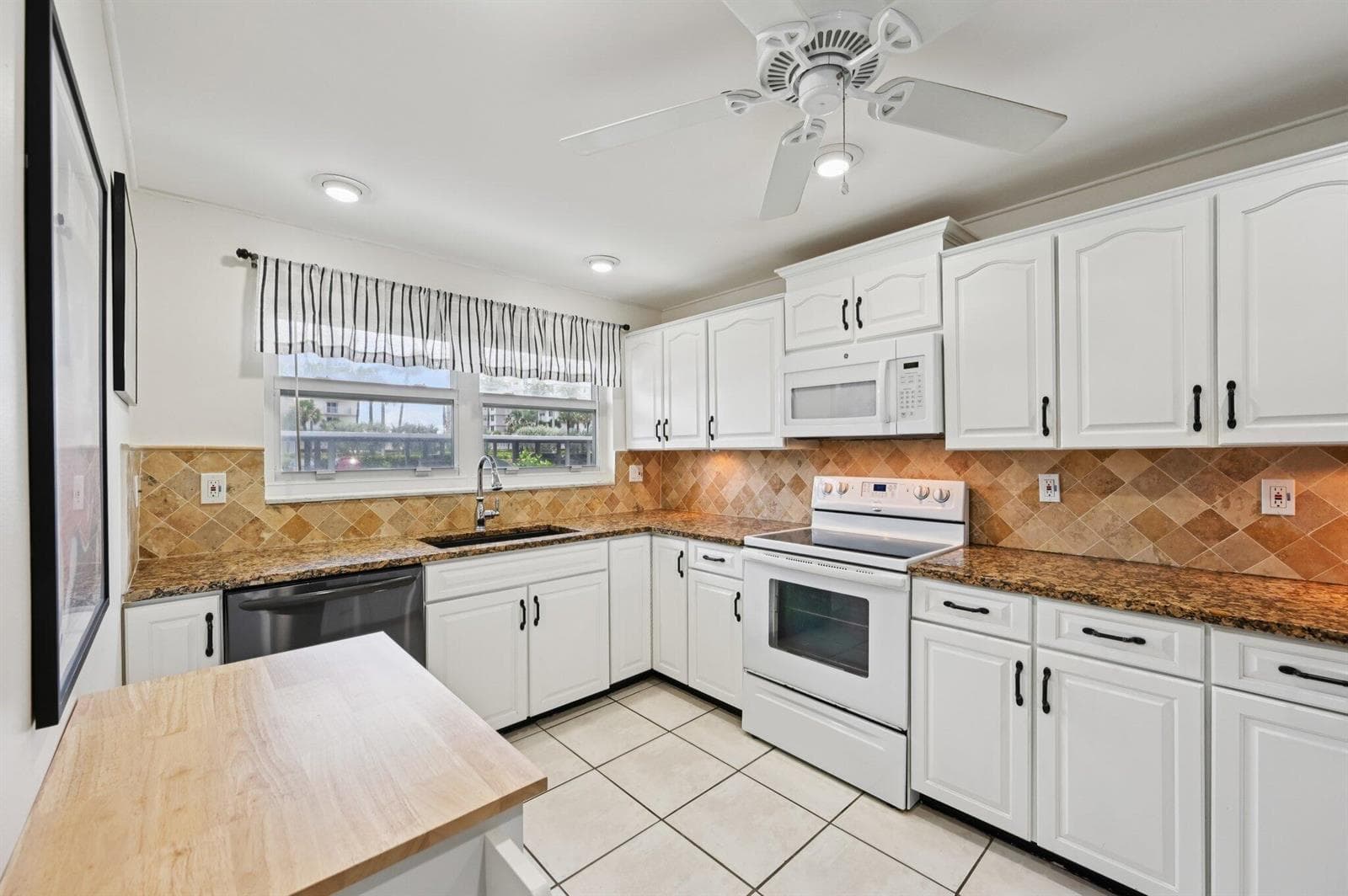 3224 S Ocean Boulevard 110-b photo 15