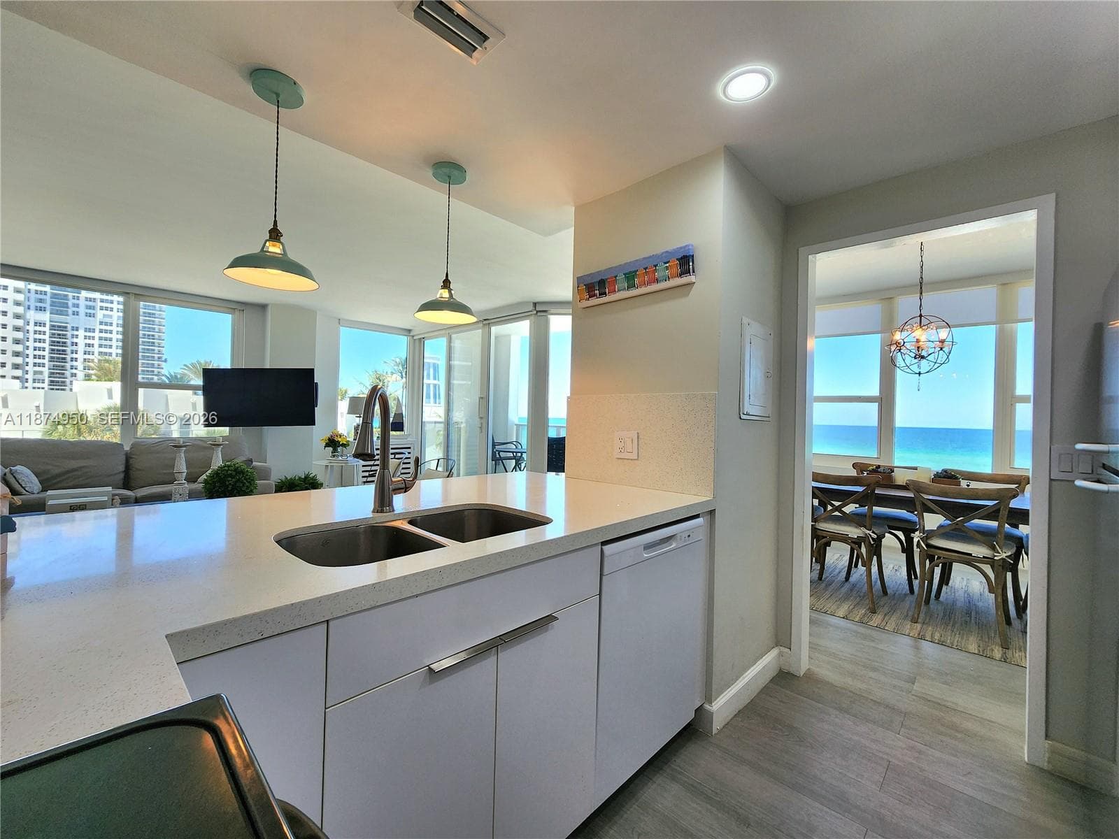 3505 S Ocean Dr 312 photo 7