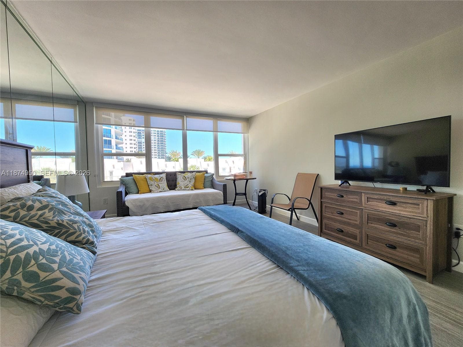 3505 S Ocean Dr 312 photo 15