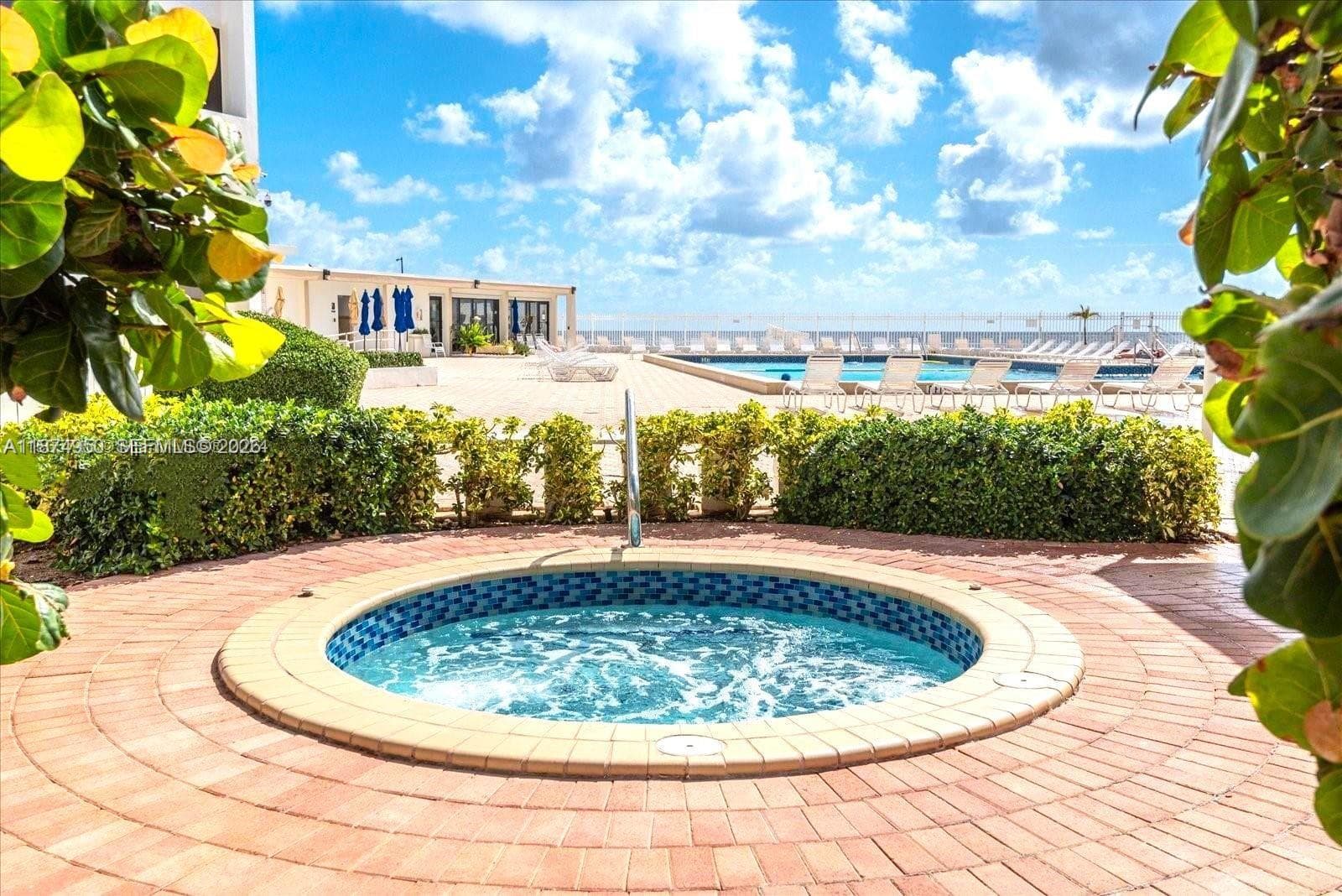3505 S Ocean Dr 312 photo 25
