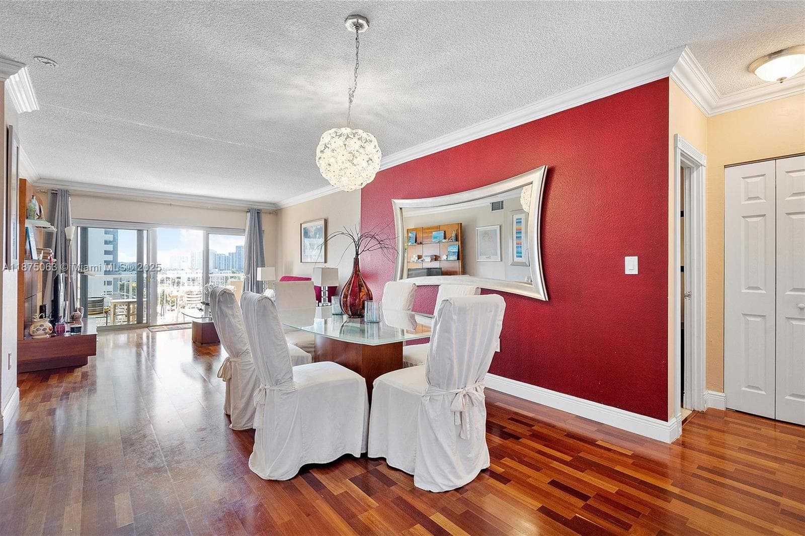 1980 Ocean Dr 7N photo 3