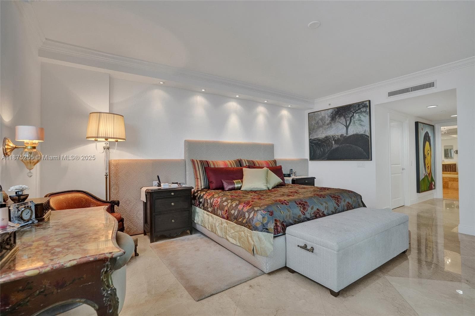 6000 Island Blvd 1707 photo 20