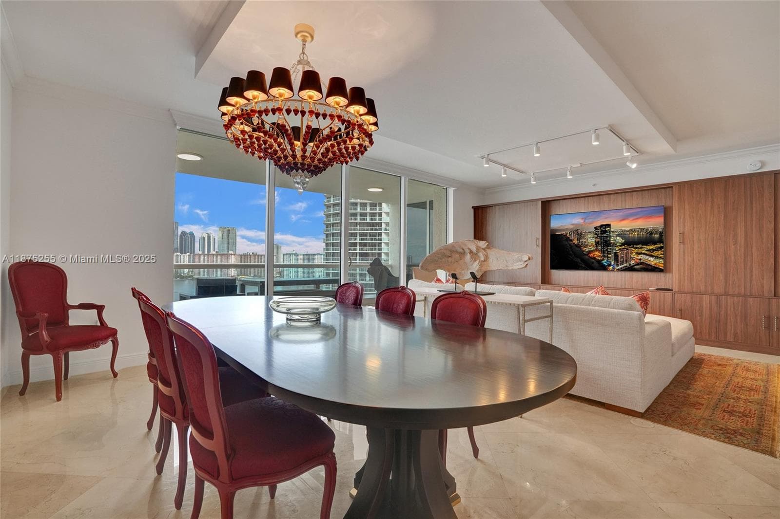 6000 Island Blvd 1707 photo 14